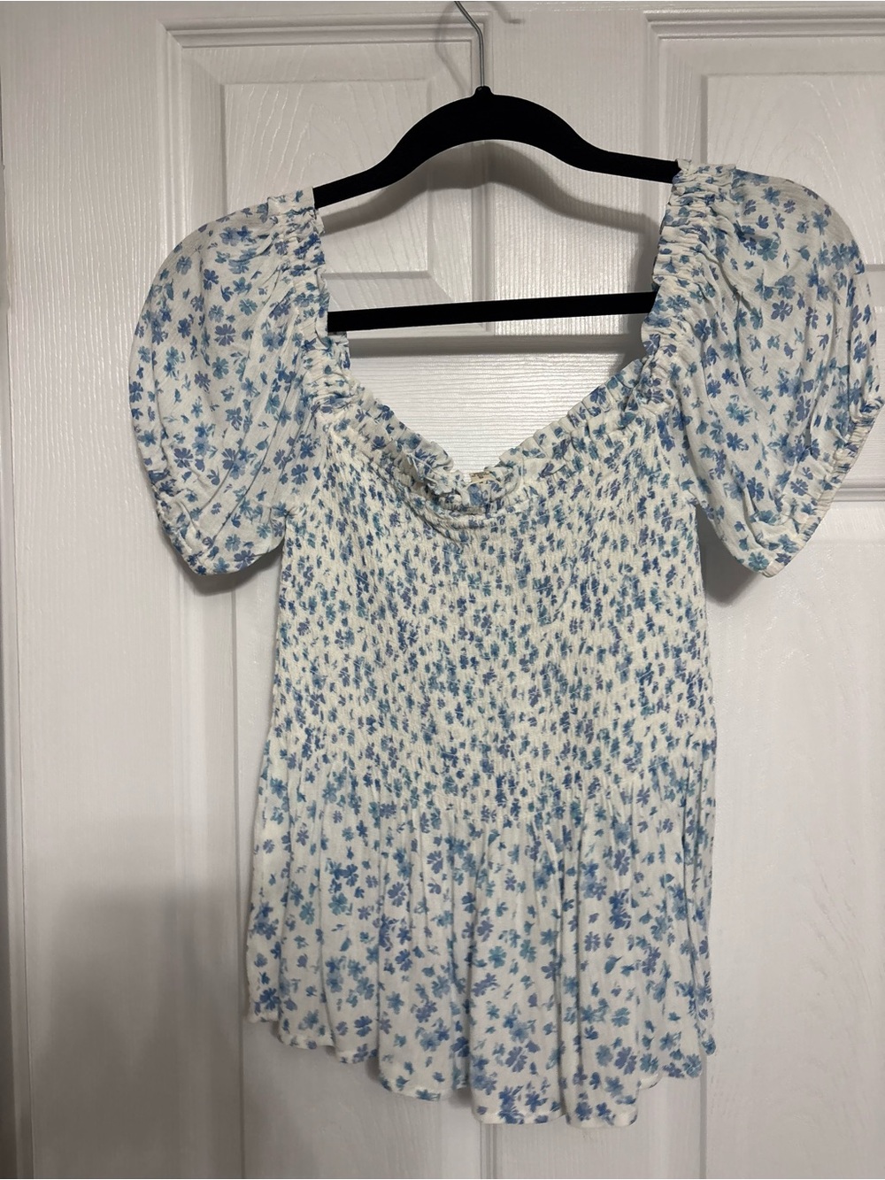 NWT- Promesa White Blouse with Blue Floral Print Peplum Top